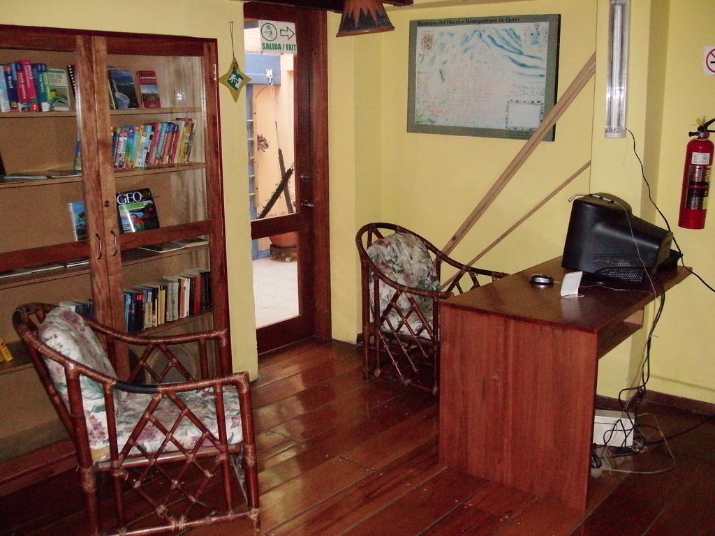Casa Helbling 호텔 키토 외부 사진